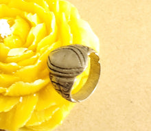 Load image into Gallery viewer, antique Tuareg elevated engraved table silver ring size 10, Tuareg jewelry, Sahara ring, Moroccan silver, tribal jewelry, Tuareg silver