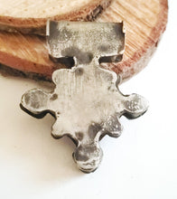 Load image into Gallery viewer, Moroccan Berber Old traditional 925 silver cross pendant,Berber Talisman,Berber Jewelry,African Jewelry,Moroccan Jewelry,Berber Ethnic,