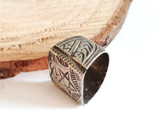 Load image into Gallery viewer, Moroccan antique Talismanic Berber Silver Ring size 8,tribal jewelry,Moroccan jewelry Hand Crafted ,Silver,Ethnic Jewelry,Tribal Jewelry