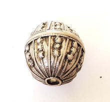 Load image into Gallery viewer, Old silver hallmarked beads from Yemen circa 1910s,Hand Crafted Silver,Ethnic Jewelry,Tribal Jewelry,