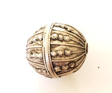 Load image into Gallery viewer, Old silver hallmarked beads from Yemen circa 1910s,Hand Crafted Silver,Ethnic Jewelry,Tribal Jewelry,