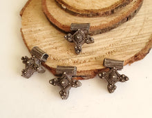 Load image into Gallery viewer, Moroccan Berber Old Silver Cross Pendant, Berber Amulet,Berber Talisman,Berber Jewelry,African Jewelry,Moroccan Jewelry,Berber Ethnic,