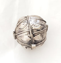 Load image into Gallery viewer, Old silver hallmarked beads from Yemen circa 1910s,Hand Crafted Silver,Ethnic Jewelry,Tribal Jewelry,