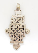 Load image into Gallery viewer, silver cross ,Coptic Cross ,Christian cross ,metal pendant, Ethiopian jewlry,Ethiopian Christian silver cross pendant