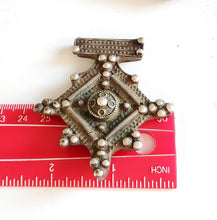 Load image into Gallery viewer, Moroccan Berber Old traditional silver cross pendant,Berber Talisman,Berber Jewelry,African Jewelry,Moroccan Jewelry,Berber Ethnic,
