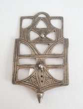 Load image into Gallery viewer, Moroccan Vintage handmade Tuareg Silve pendant, Ethnic Tribal, Tuareg Silver, Sahara jewelry, Ethnic Jewelry, Tribal Jewelry
