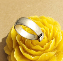 Load image into Gallery viewer, Antique Silver Ethiopian Wedding Ring size 11 tribal jewelry Hand Crafted, Silver, Ethnic Jewelry, Tribal Jewelry
