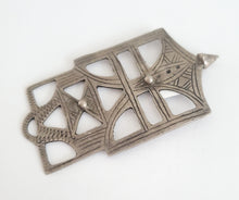 Load image into Gallery viewer, Moroccan Vintage handmade Tuareg Silve pendant, Ethnic Tribal, Tuareg Silver, Sahara jewelry, Ethnic Jewelry, Tribal Jewelry
