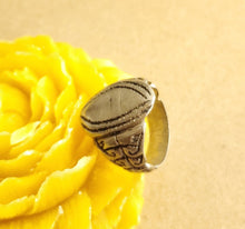 Load image into Gallery viewer, antique Tuareg elevated engraved table silver ring size 10, Tuareg jewelry, Sahara ring, Moroccan silver, tribal jewelry, Tuareg silver
