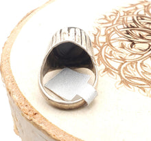 Load image into Gallery viewer, Antique Silver Ancient Carnelian Ring size 8.5 Yemen tribal jewelry,Yemen ring, Agate ring, Middle East jewelry, Islamic ring, Eye of Allah
