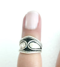 Load image into Gallery viewer, Antique Engraved Tuareg Silver Ring - Moroccan Tribal Jewelry, Size 5

