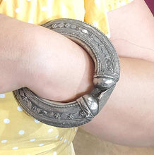Load image into Gallery viewer, Vintage Silver Bedouin Arm Cuff: Yemen Ethnic Tribal Bangle
