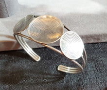 Load image into Gallery viewer, Antique Silver Moroccan traditional Berber spiral Bracelet Ethnic Tribal, ethnic tribal, tribal bracelets,Moroccan jewelry, ethnic jewelry
