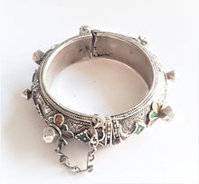 Load image into Gallery viewer, Antique Silver Moroccan Berber enamel Bracelet,ethnic tribal, tribal bracelets,Moroccan jewelry, ethnic jewelry, Tuareg bracelets
