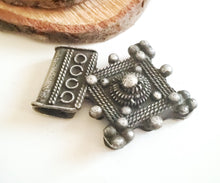 Load image into Gallery viewer, Moroccan Berber Old traditional 925 silver cross pendant,Berber Talisman,Berber Jewelry,African Jewelry,Moroccan Jewelry,Berber Ethnic,
