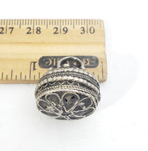 Load image into Gallery viewer, Antique Yemen Silver Bawsani pendant',silver dangles,Bawsani Yemen,filigree pendant,tribal jewelry,Vintage Bedouin
