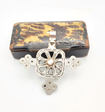 Load image into Gallery viewer, Ethiopian Christian 925 silver Coptic cross pendant ,silver cross, religious cross, Ethiopian Cross, Coptic Cross, ethiopian Silver

